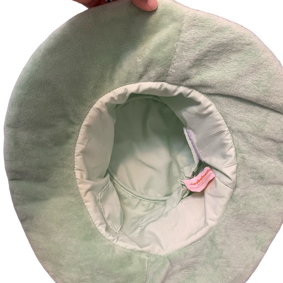 Brand new Patrick hat Great for any activity, outdoors and indoors - Picture 2 of 3